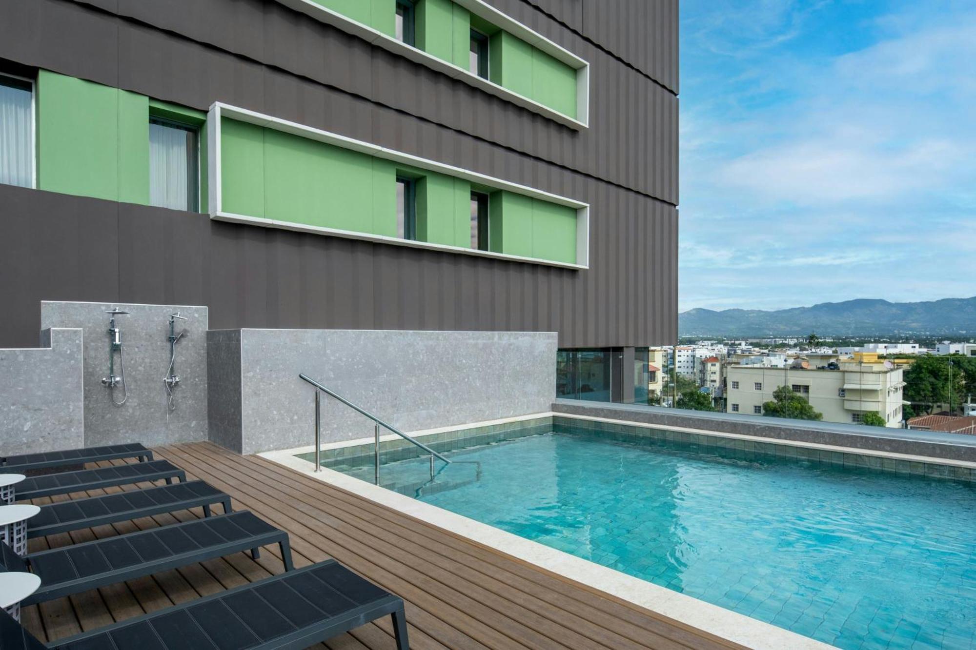 Residence Inn By Marriott Santiago De Los Caballeros Exteriör bild